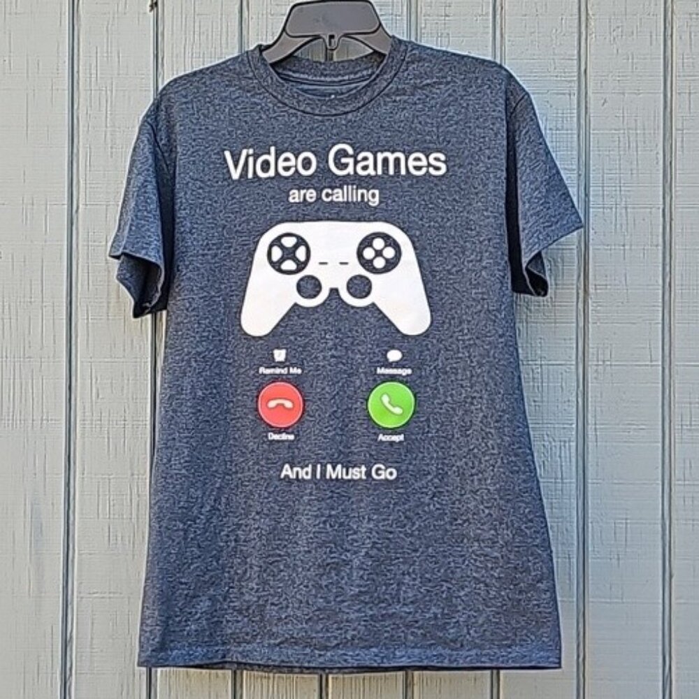 Men's Medium Video Games Are Calling T-Shirt Controller Gray Short Slv Tee Used
